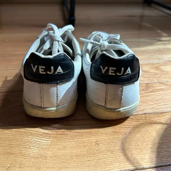 Veja Esplar Low Top White Black Women's Size 7 Leather Lace Up Shoes Sneakers