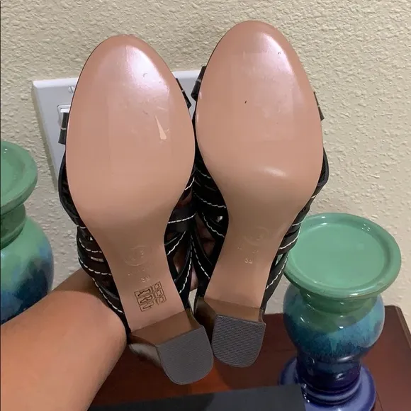 Veronica Beard Macey Vachetta Stitch Sandals Sz 39