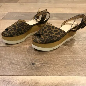 Veronica Beard NWOB Wynie Leopard Print Platform Sandals