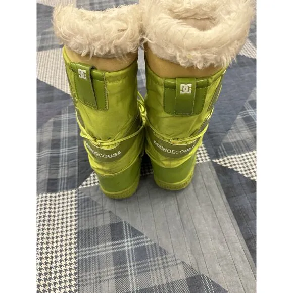Vintage 90s Y2K Grunge Slutty Green DC Shoes Chalet Winter Fur‎ Snow Boots Sz S