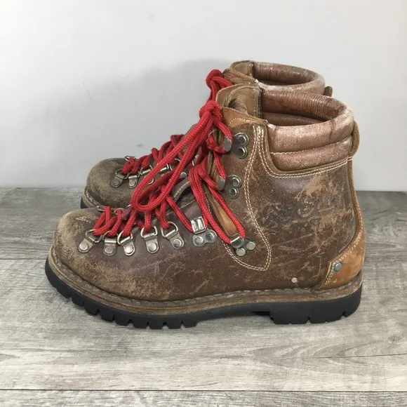 Vintage Asolo Womens Hiking Leather Hiker Stomper Boots Vibram Backpacking 7.5