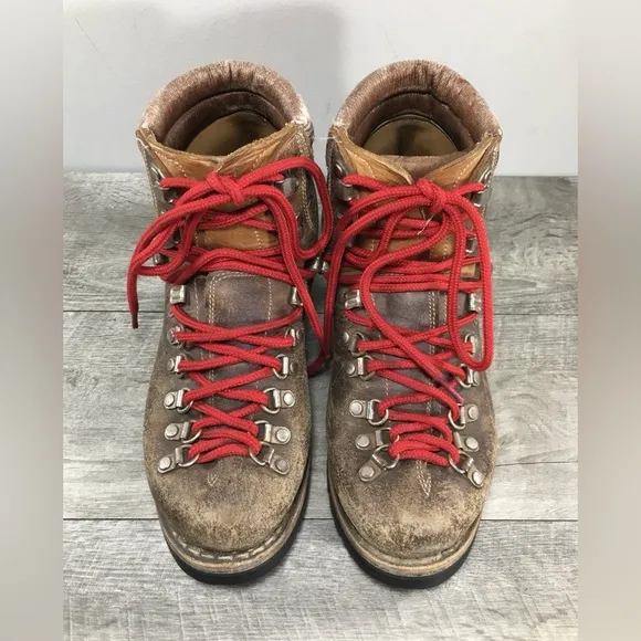 Vintage Asolo Womens Hiking Leather Hiker Stomper Boots Vibram Backpacking 7.5