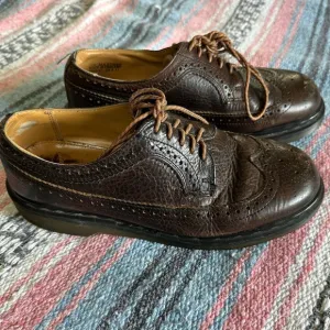 vintage dr. martens • 3989 oxford lace-up shoes uk made in england 90s
