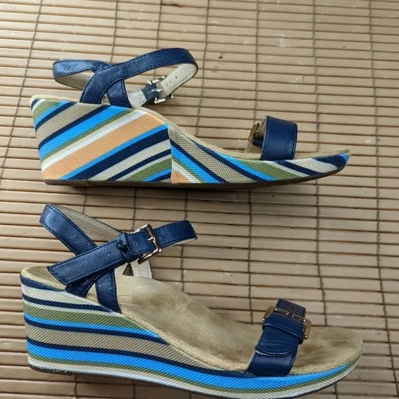 Vionic &quot;Enisa&quot; women's sz 5 open toe Orthotic Rainbow Platform two blue leather