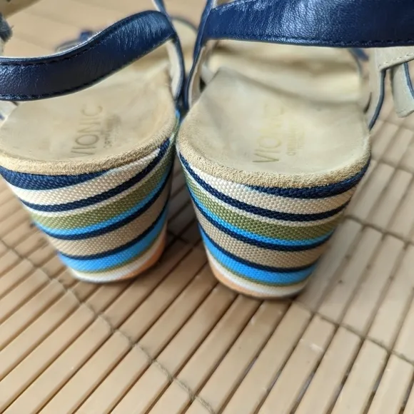 Vionic &quot;Enisa&quot; women's sz 5 open toe Orthotic Rainbow Platform two blue leather