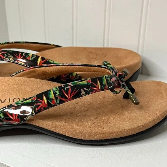 Vionic Bella 11 Toe Post Sandal in Black Multi Patent Size 9.5 N