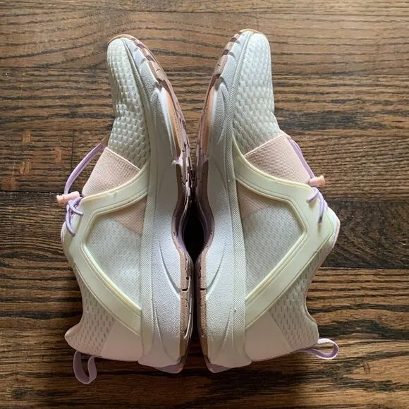 Vionic Berlin walking white pink and purple bungee lace sneakers woman’s size 7