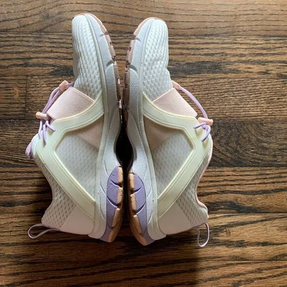 Vionic Berlin walking white pink and purple bungee lace sneakers woman’s size 7