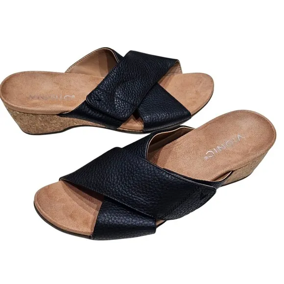 Vionic Leticia Cork Heel Embossed Lizard Print Sandals Black Size 8.5 Crisscross