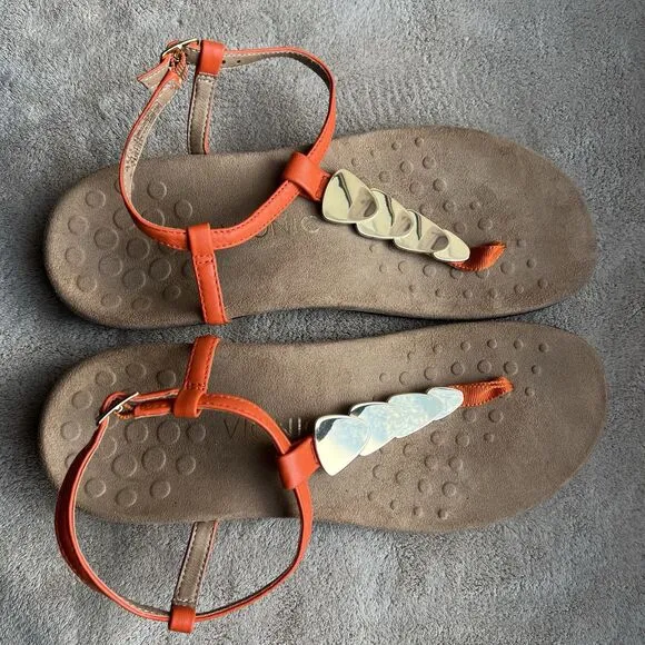 Vionic Rest Miami Orange Leather T-Strap Sandals Women 8 Gold Accents Strappy