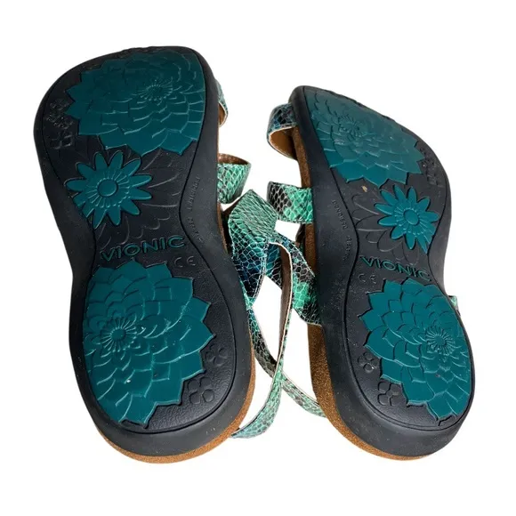 VIONIC Sandals Amber Adjustable Straps Teal Snake Embossed Womens Size 8