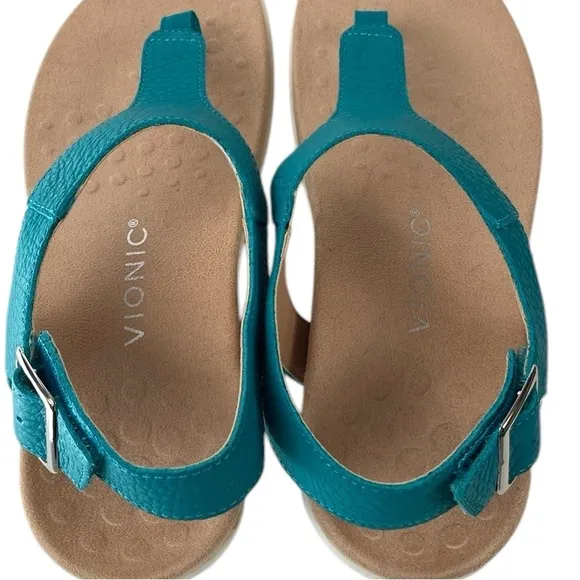 Vionic Terra Leather T Strap Comfort Sandal