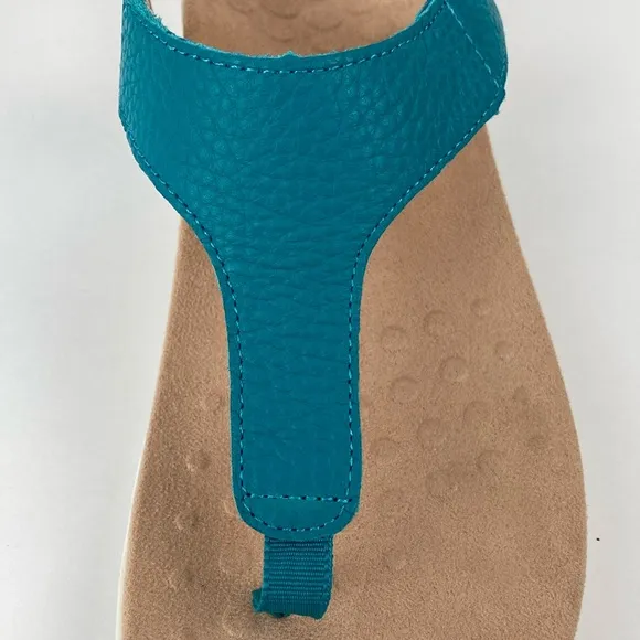 Vionic Terra Leather T Strap Comfort Sandal