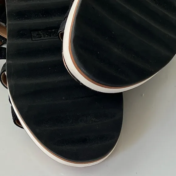 Vionic Women’s Phoenix Kellyn Backstrap Platform Sandals Black &amp; White Size 8.5