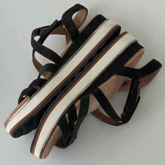 Vionic Women’s Phoenix Kellyn Backstrap Platform Sandals Black &amp; White Size 8.5