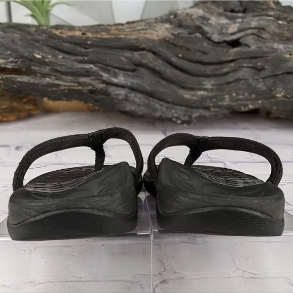 Vionic Tide II Toe Post Sandal