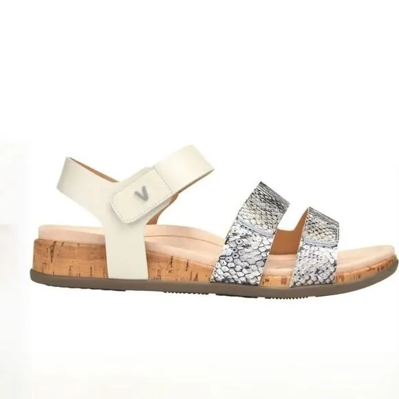 VIONIC® Women’s Colleen Cream Boa Metallic Leather Sandals