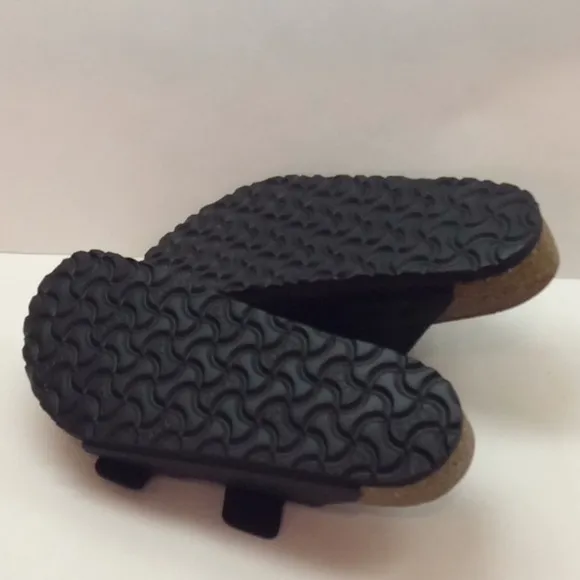 Women’s Birkenstock Arizona BS Black Sandals New