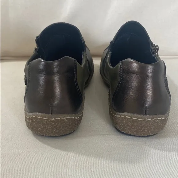 Women's Rieker Euro City Leather Casual Slip On NWOT