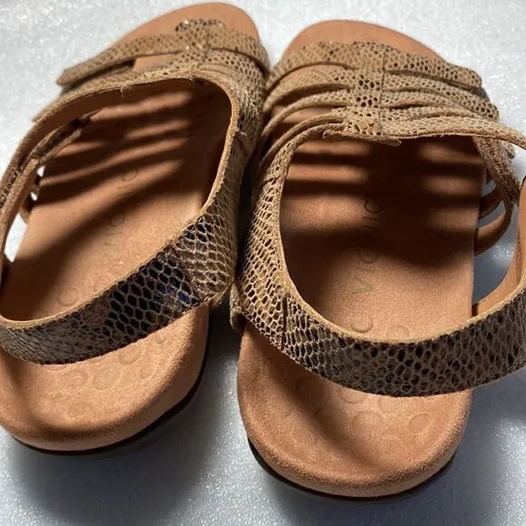 Women's Vionic Snakeskin Tan Harissa Sandals Size 6