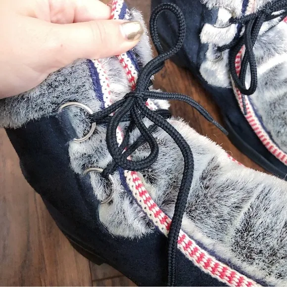 Yodelers • vintage 70s fur trimmed boots black suede faux fur lace up ankle