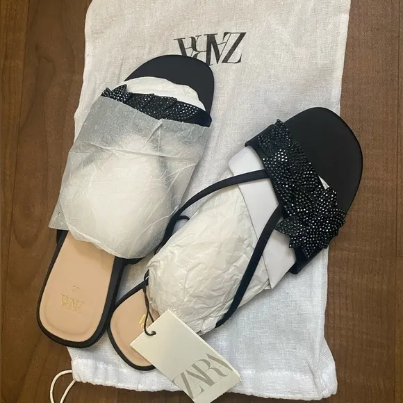 Zara NWT rhinestone floral sandals black
